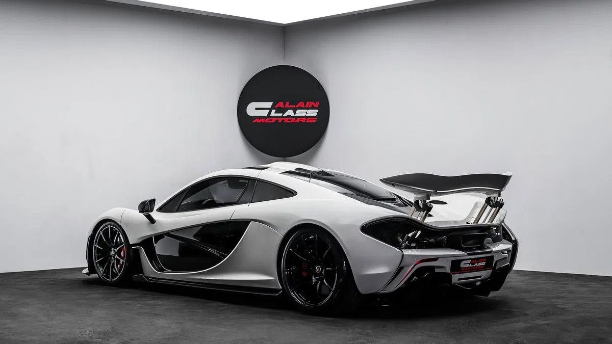 2014 McLaren P1 for sale, exterior, White