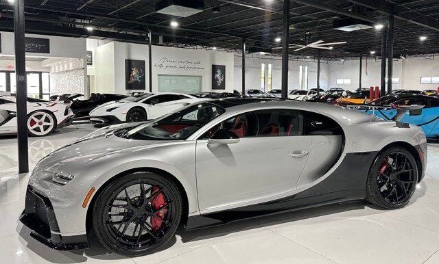 2023 Bugatti Chiron Pur Sport