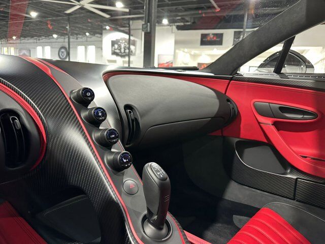 2023 Bugatti Chiron Pur Sport, 8/22