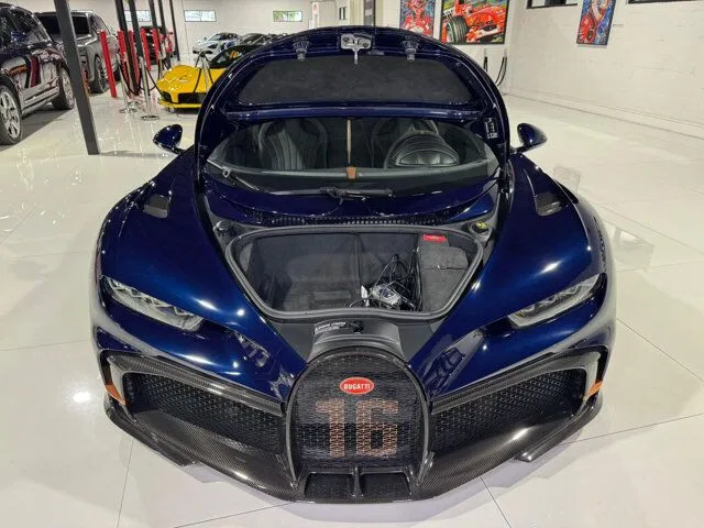 2021 Bugatti Chiron Pur Sport for sale, exterior