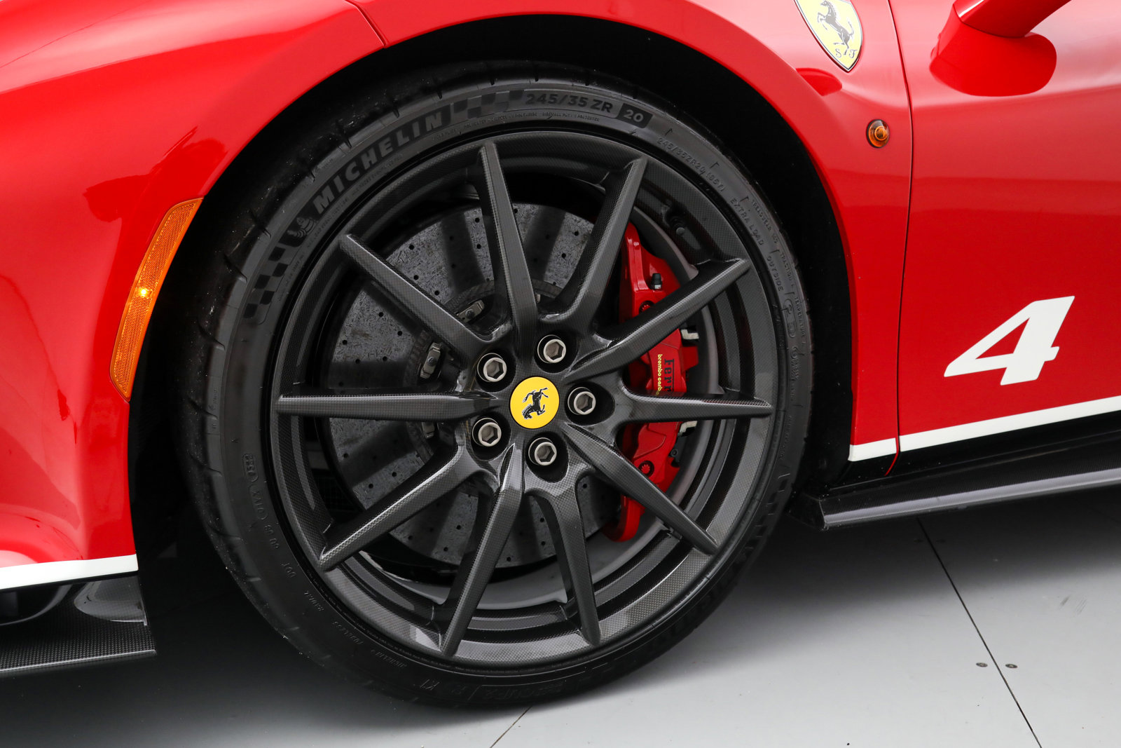 2019 Ferrari 488 Pista Piloti, 13/18