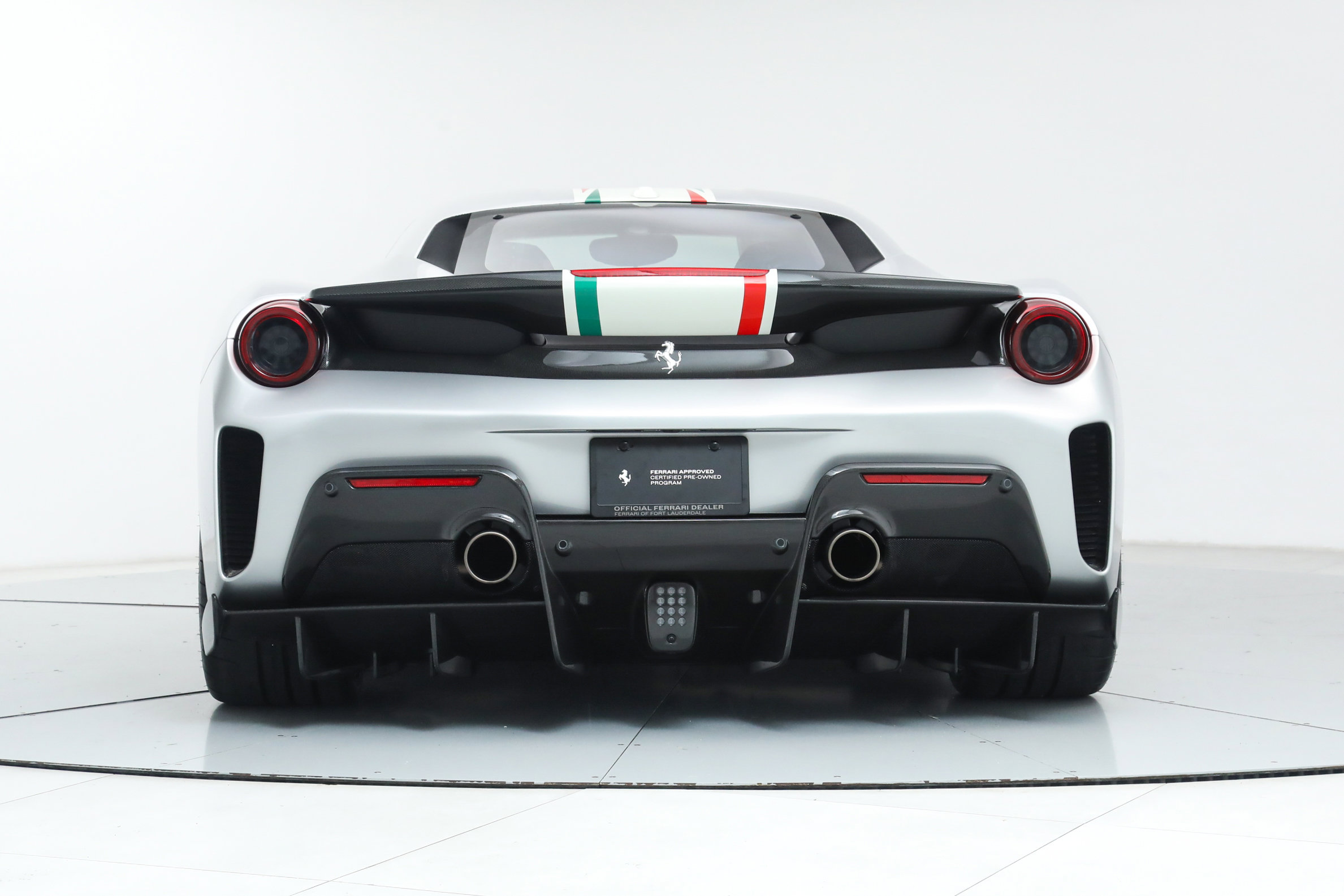 2020 Ferrari 488 Pista Piloti, 11/14
