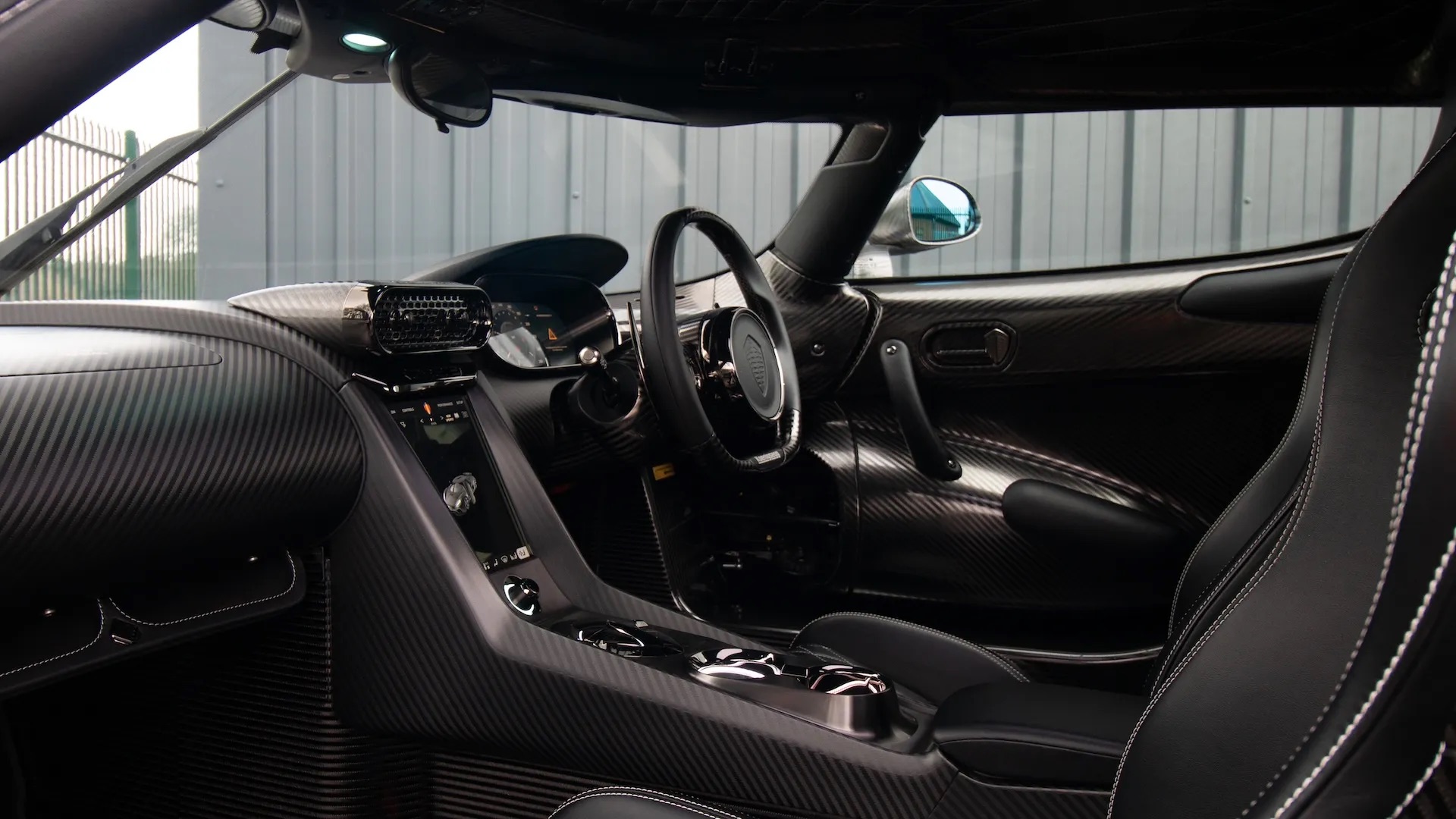 2021 Koenigsegg Regera, 2/39