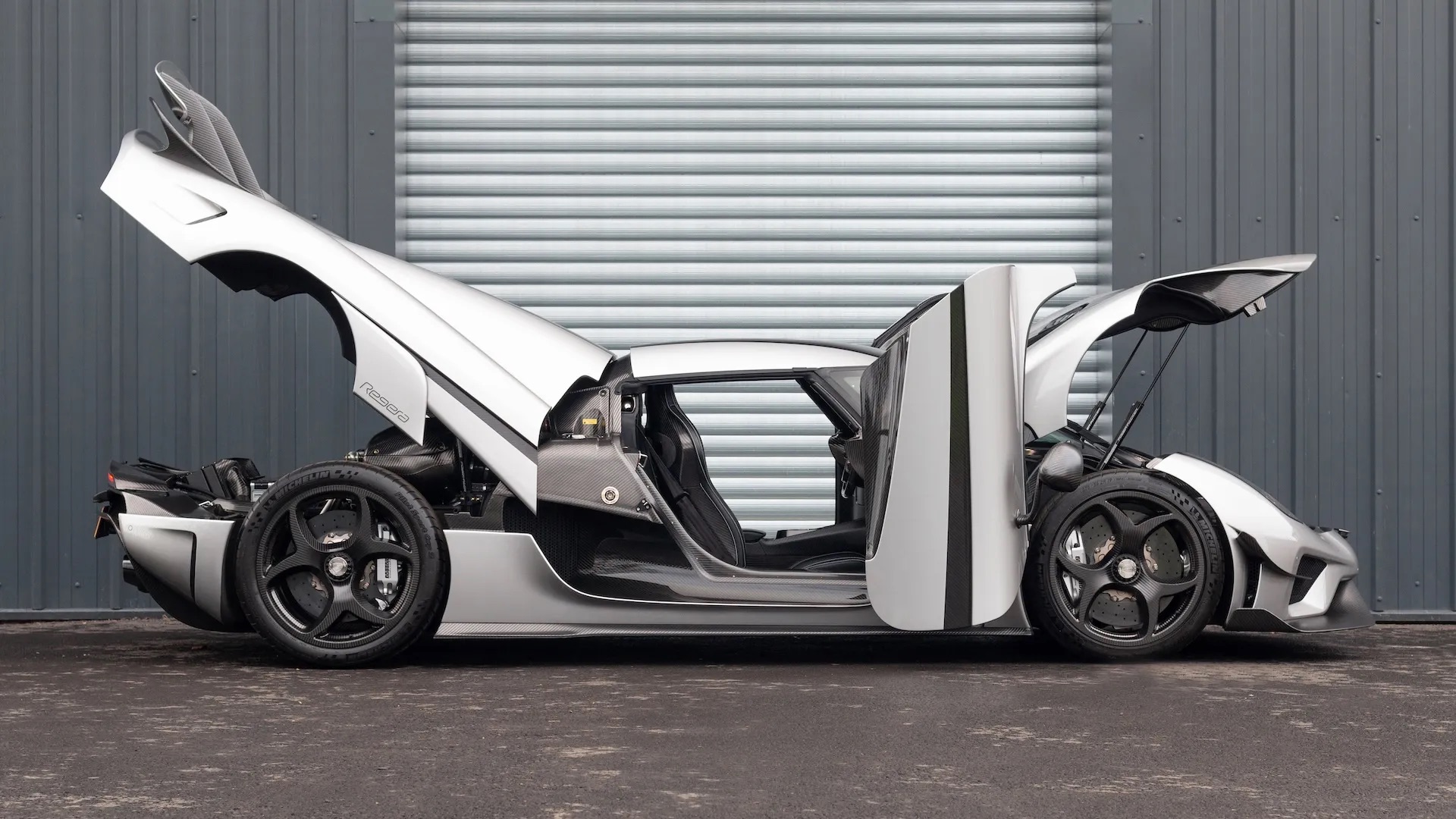 2021 Koenigsegg Regera, 3/39