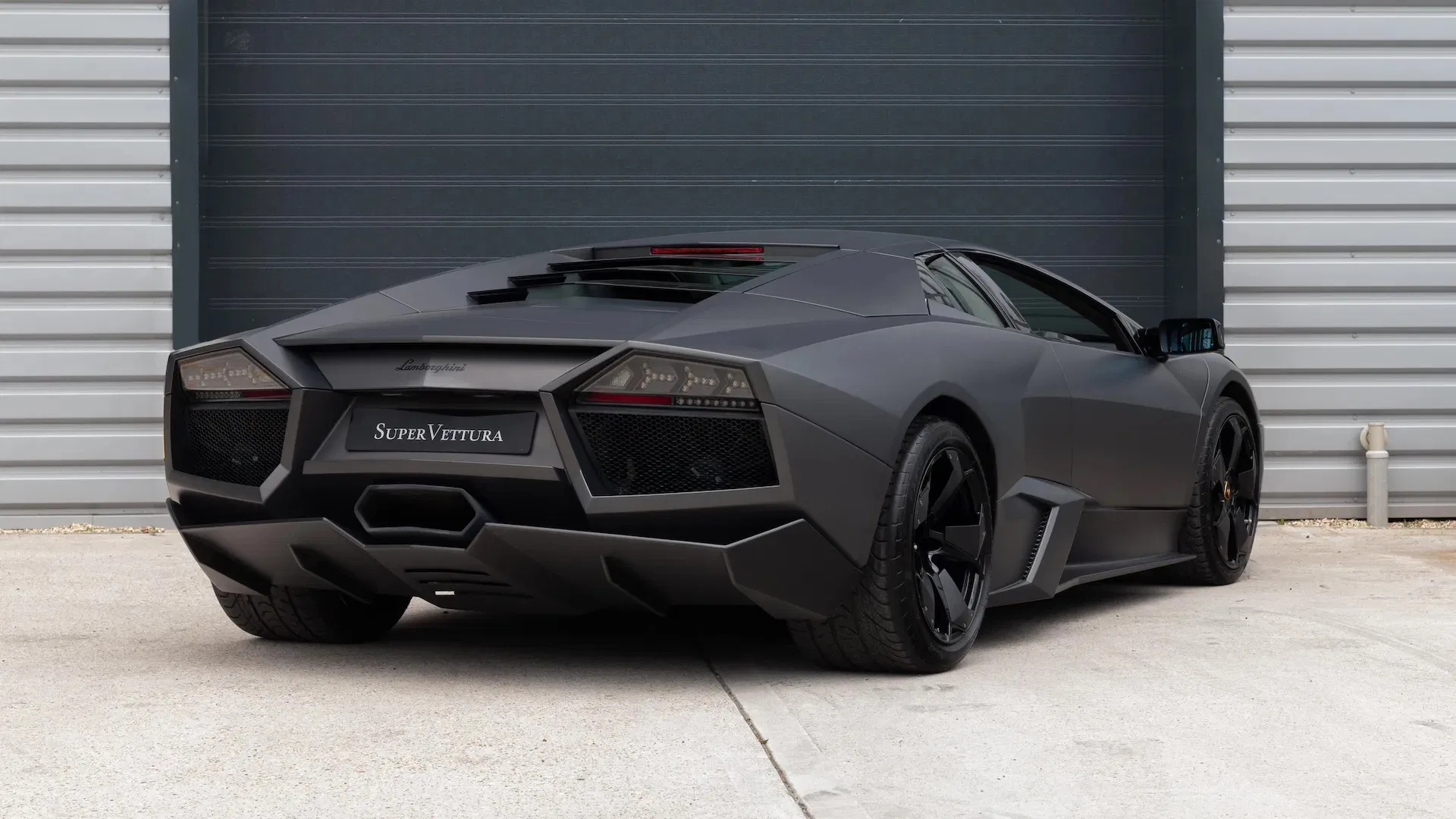 2008 Lamborghini Reventón Coupe for sale, exterior, Grey