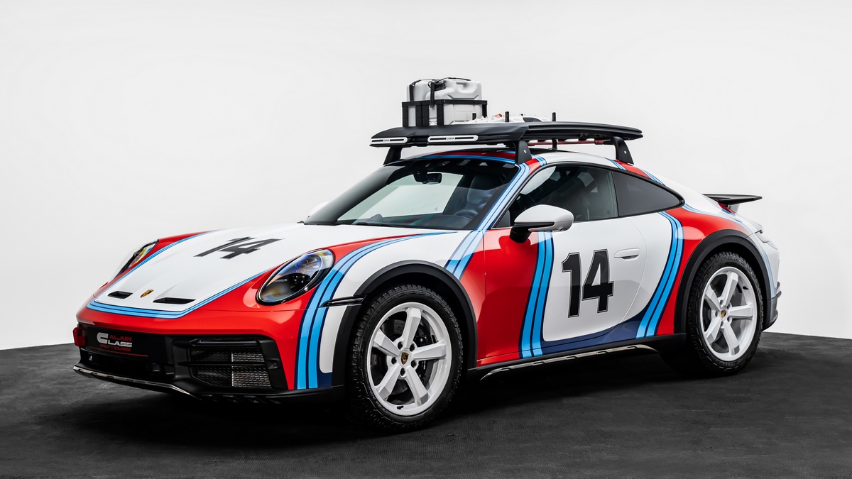 2023 Porsche 911 Dakar