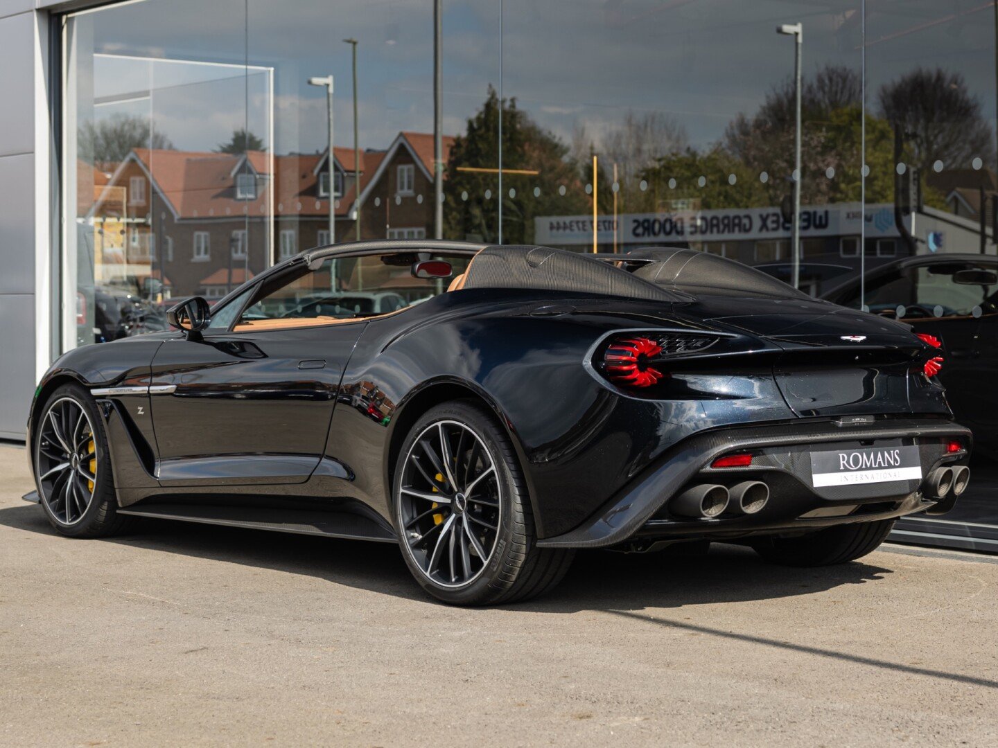 2018 Aston Martin Vanquish Zagato Speedster, 5/18