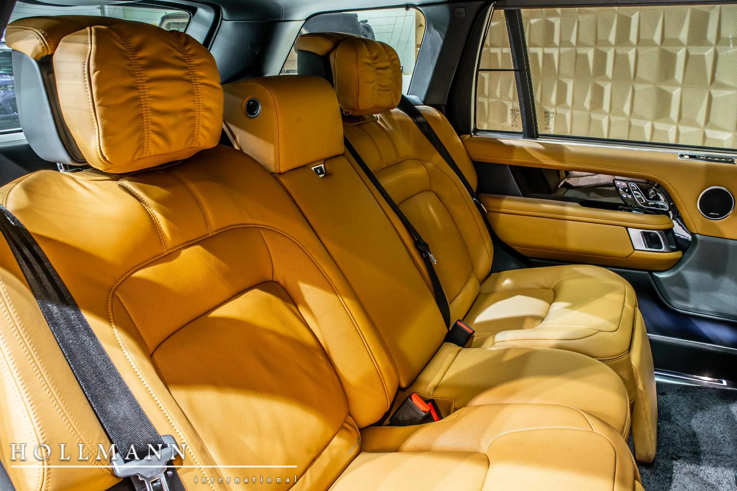 2020 Land Rover Range Rover 5.0 V8 ATB LWB interior, seats, Leather Ebony/Tan /Vintage Tan Seats