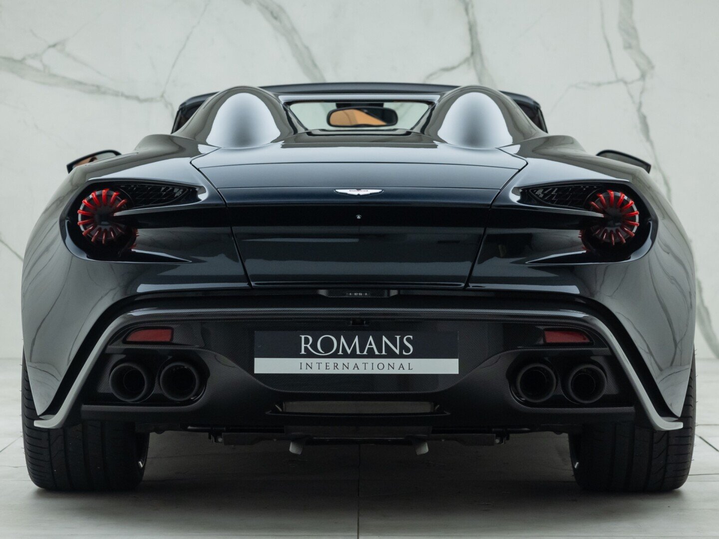2018 Aston Martin Vanquish Zagato Speedster, 13/18