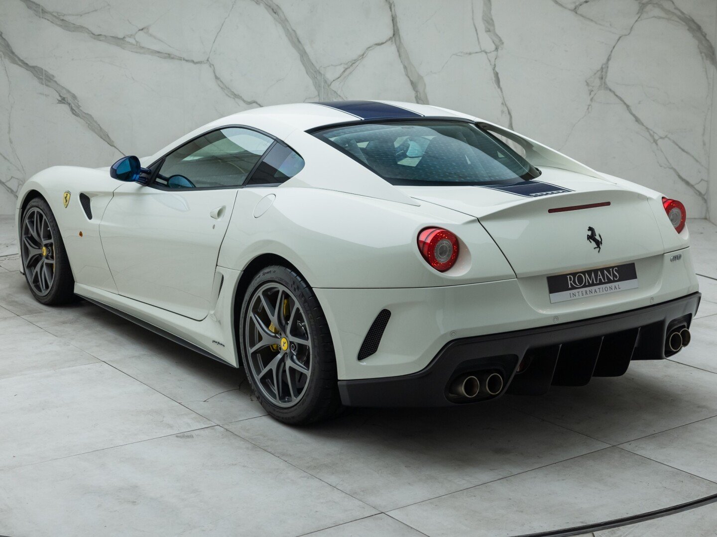 2011 Ferrari 599 GTO, 10/18