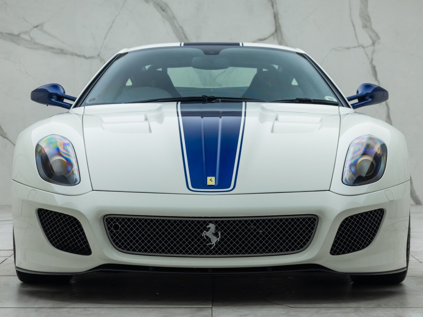 2011 Ferrari 599 GTO, 14/18