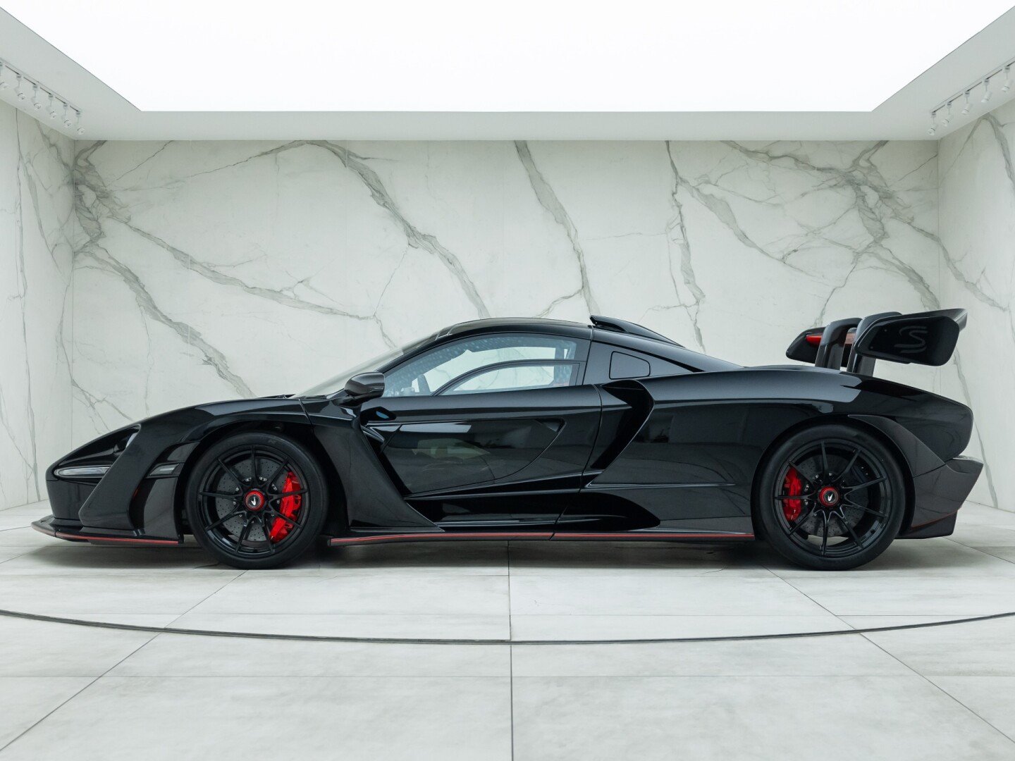 2019 McLaren Senna, 15/17