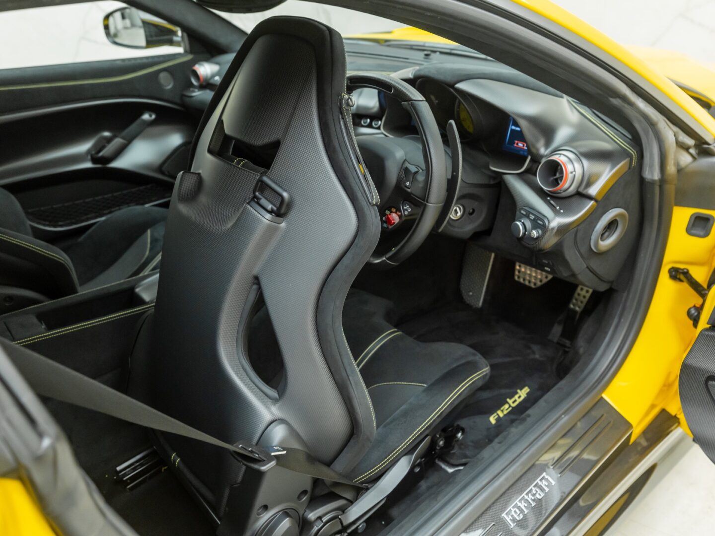 2016 Ferrari F12 TDF, 9/17