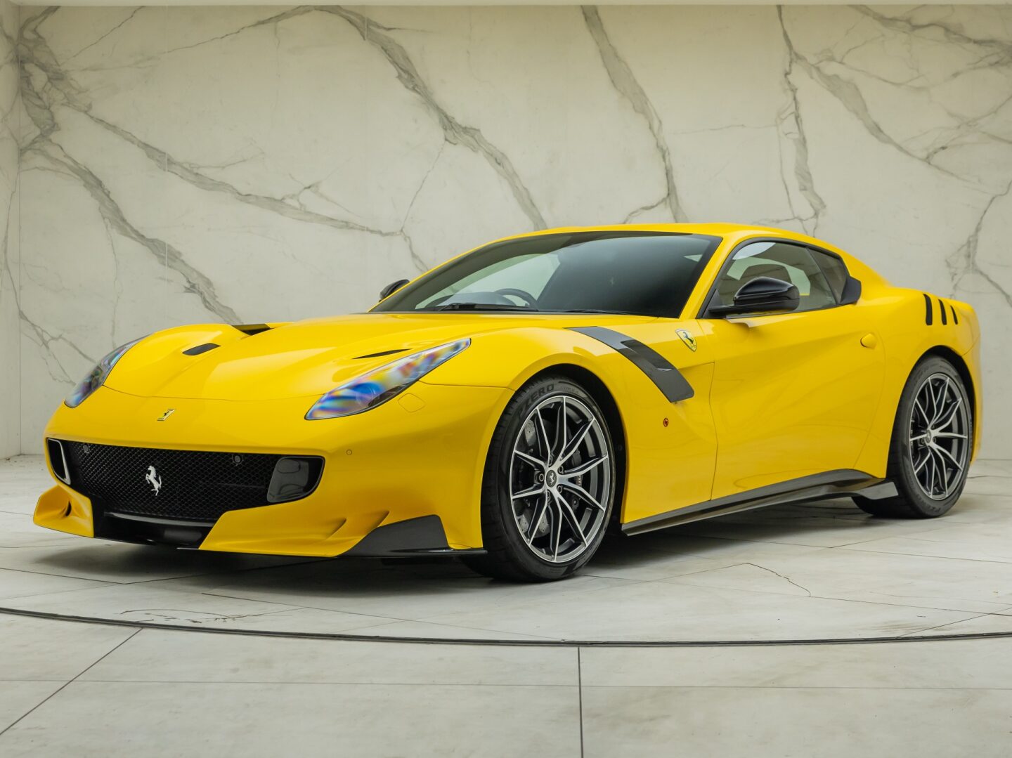 2016 Ferrari F12 TDF, 17/17
