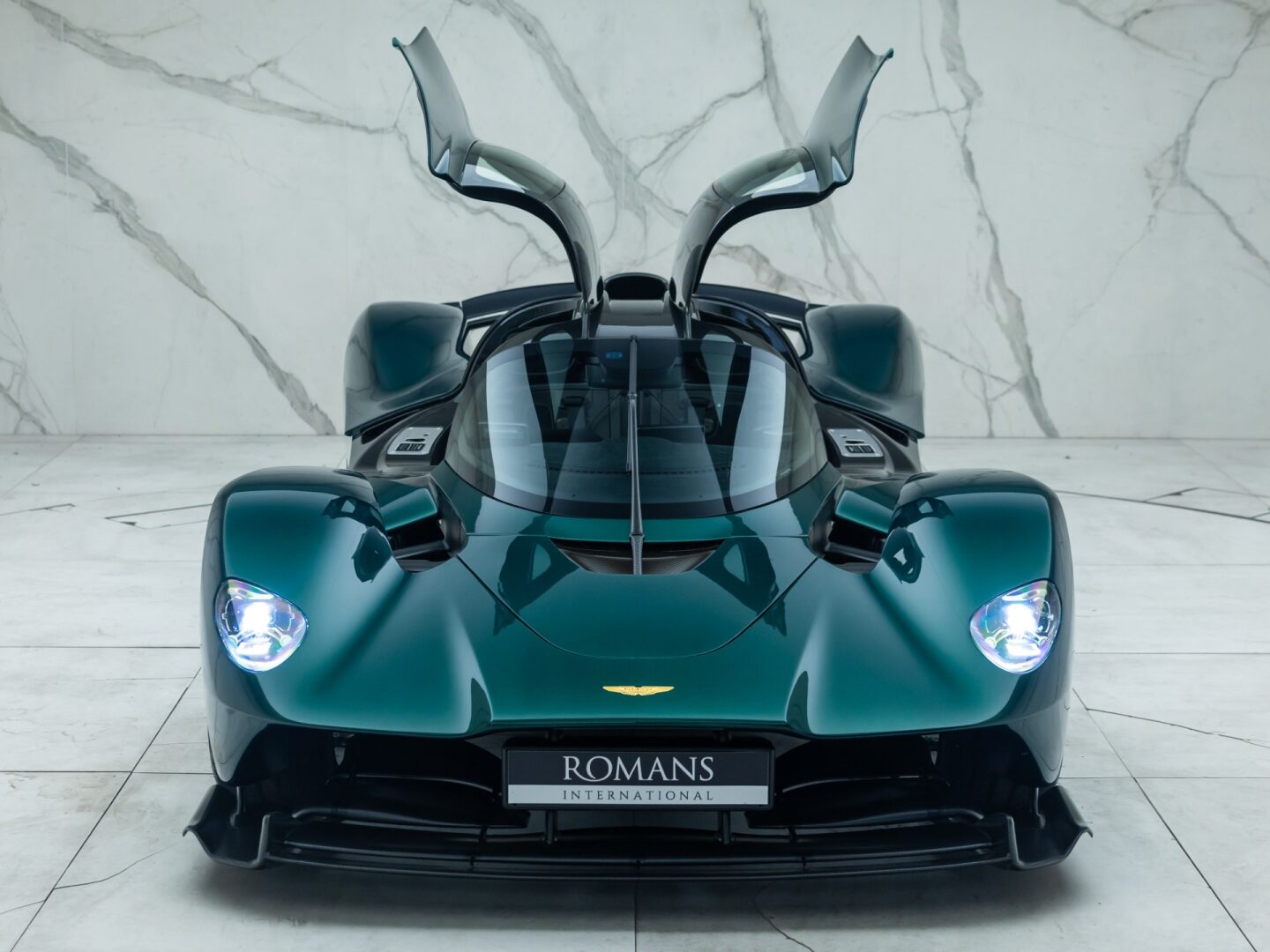 2023 Aston Martin Valkyrie, 21/41