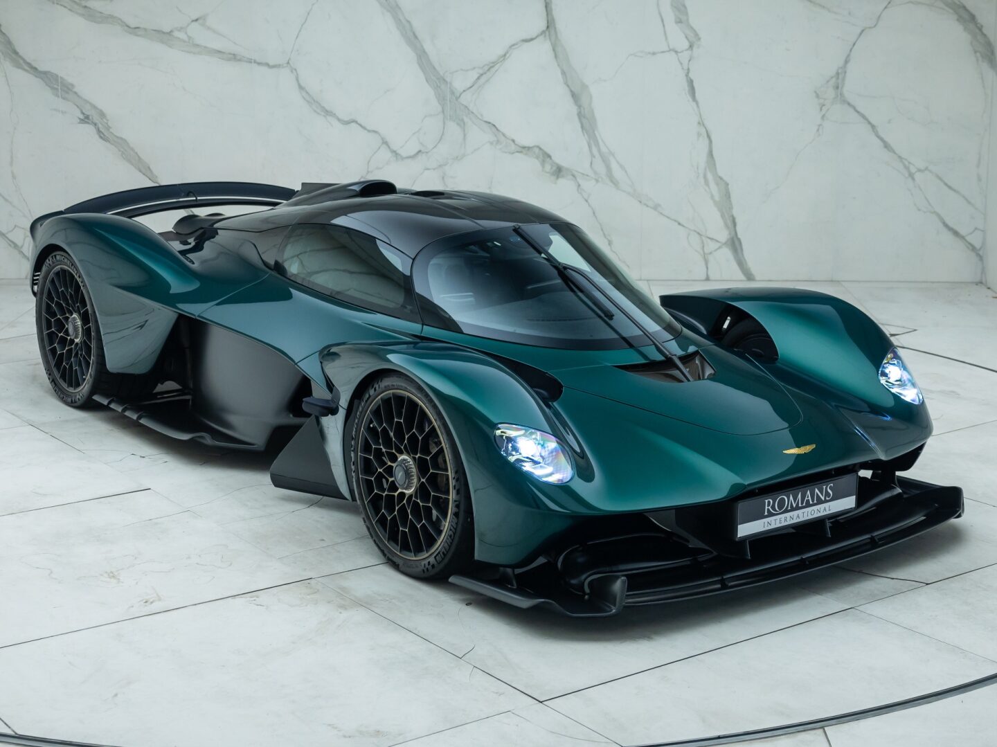 2023 Aston Martin Valkyrie, 33/41