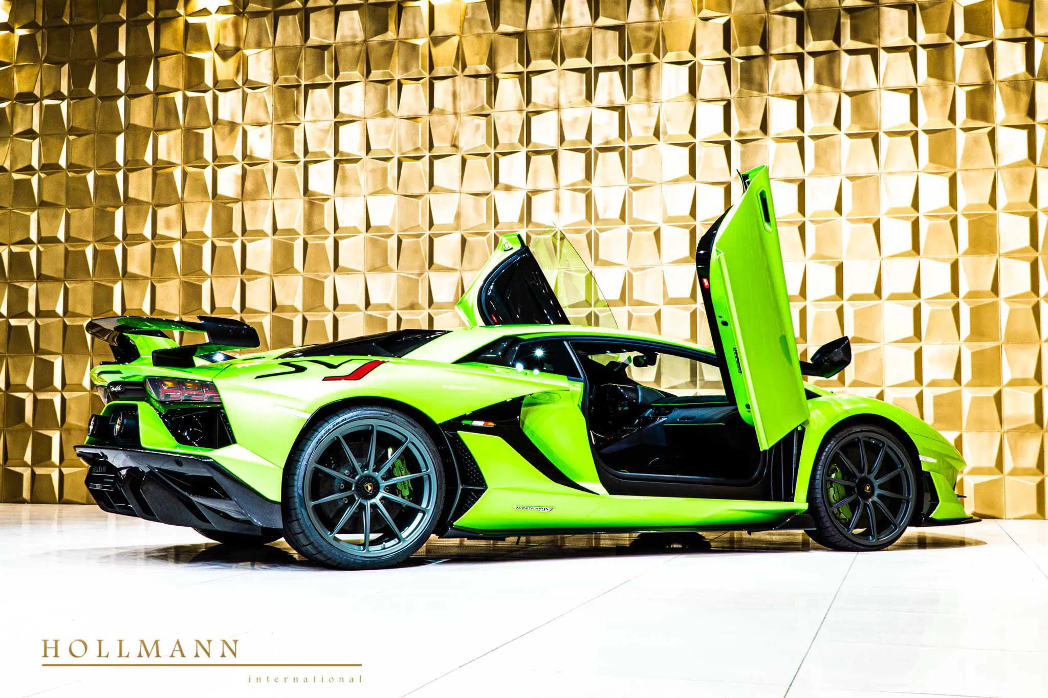 2020 Lamborghini Aventador SVJ for sale, exterior, Verde Mantis pearl effect