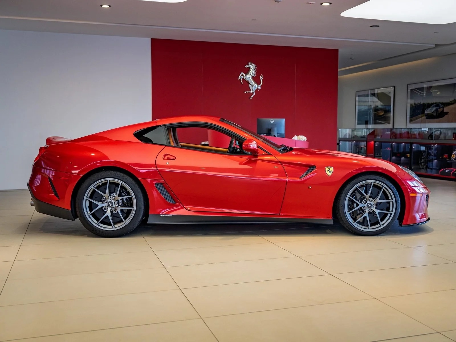 2011 Ferrari 599 GTO, 2/20