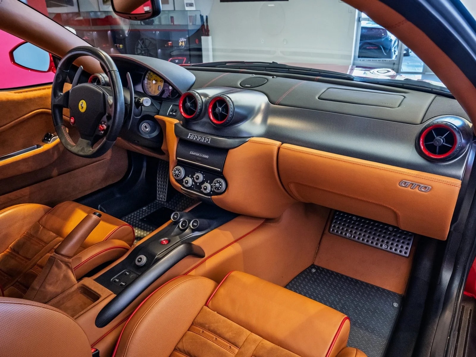 2011 Ferrari 599 GTO, 3/20