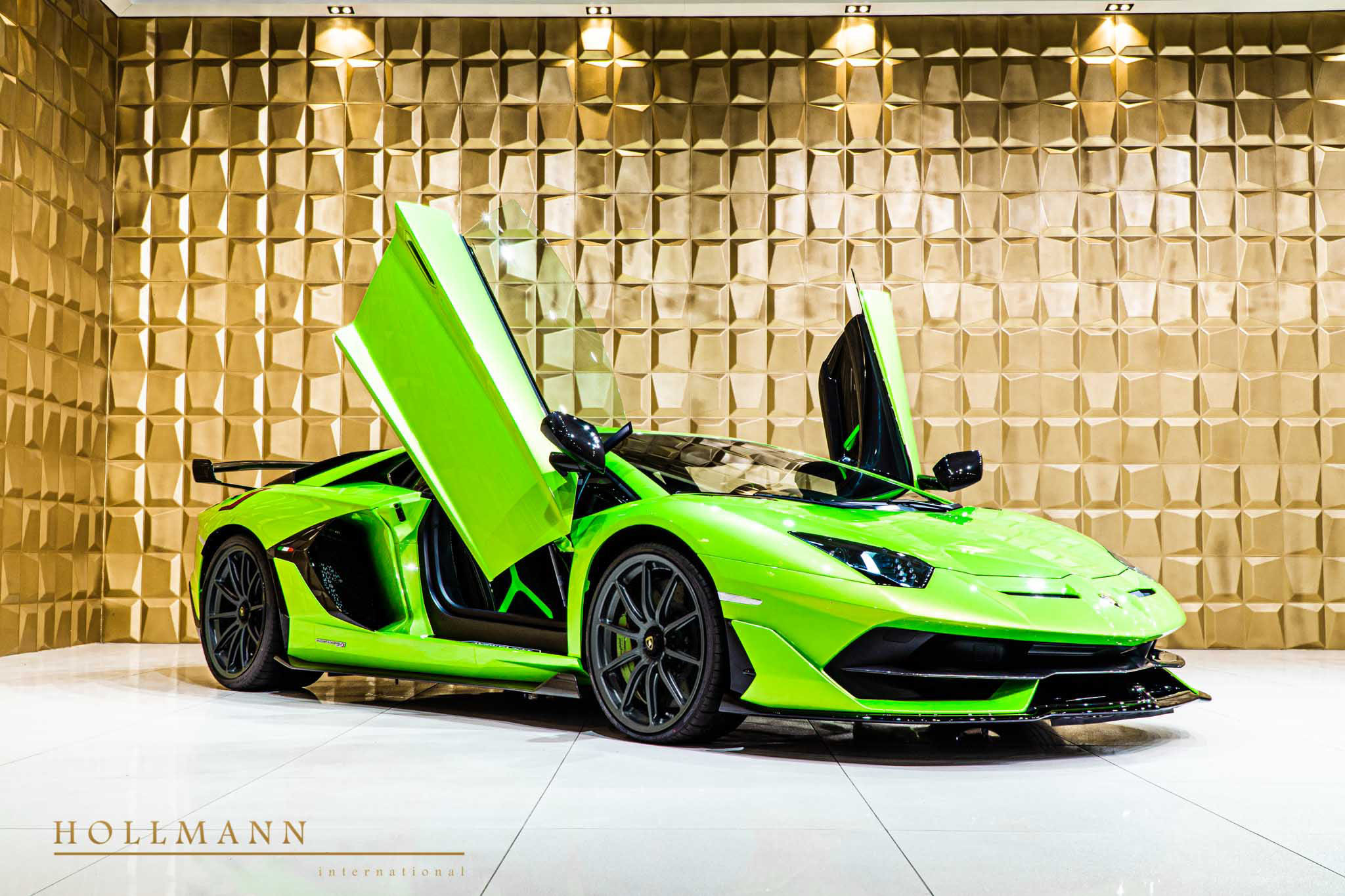 2020 Lamborghini Aventador SVJ, 10/17