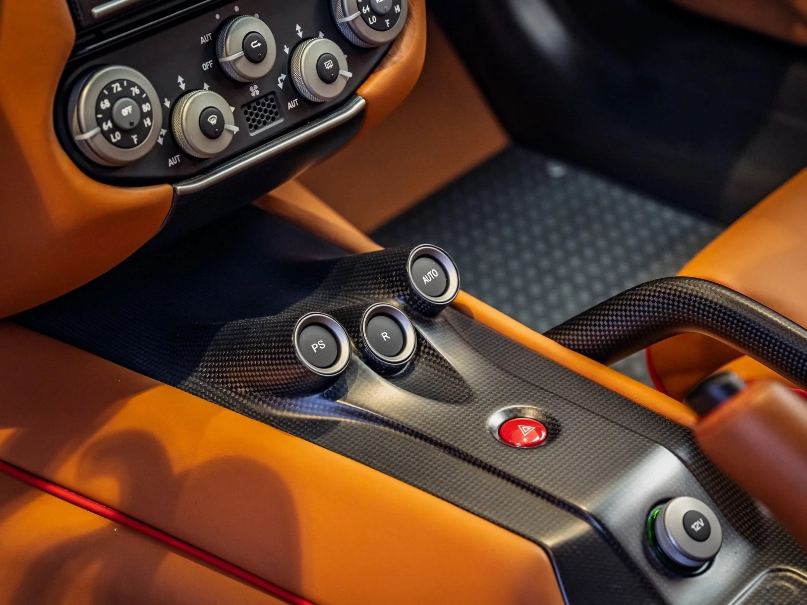 2011 Ferrari 599 GTO, 10/20