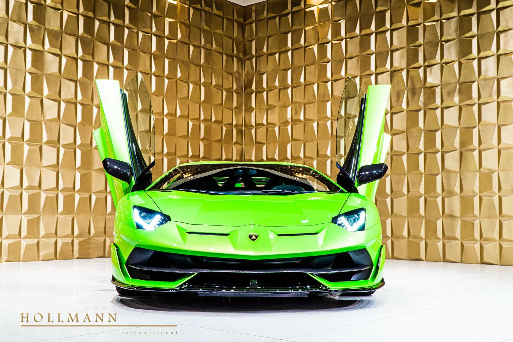 2020 Lamborghini Aventador SVJ for sale, exterior, Verde Mantis pearl effect