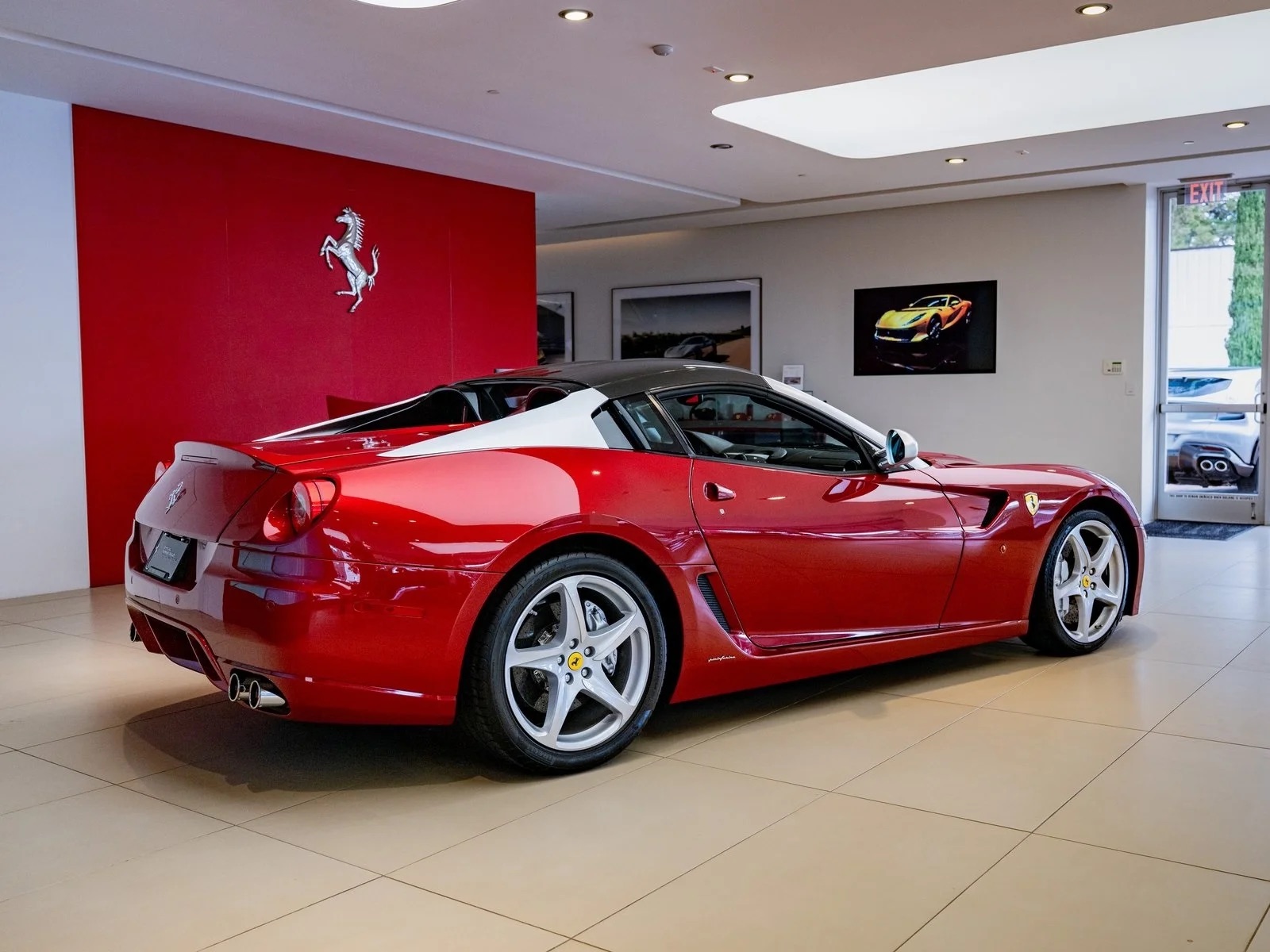 2011 Ferrari 599 SA Aperta, 8/20