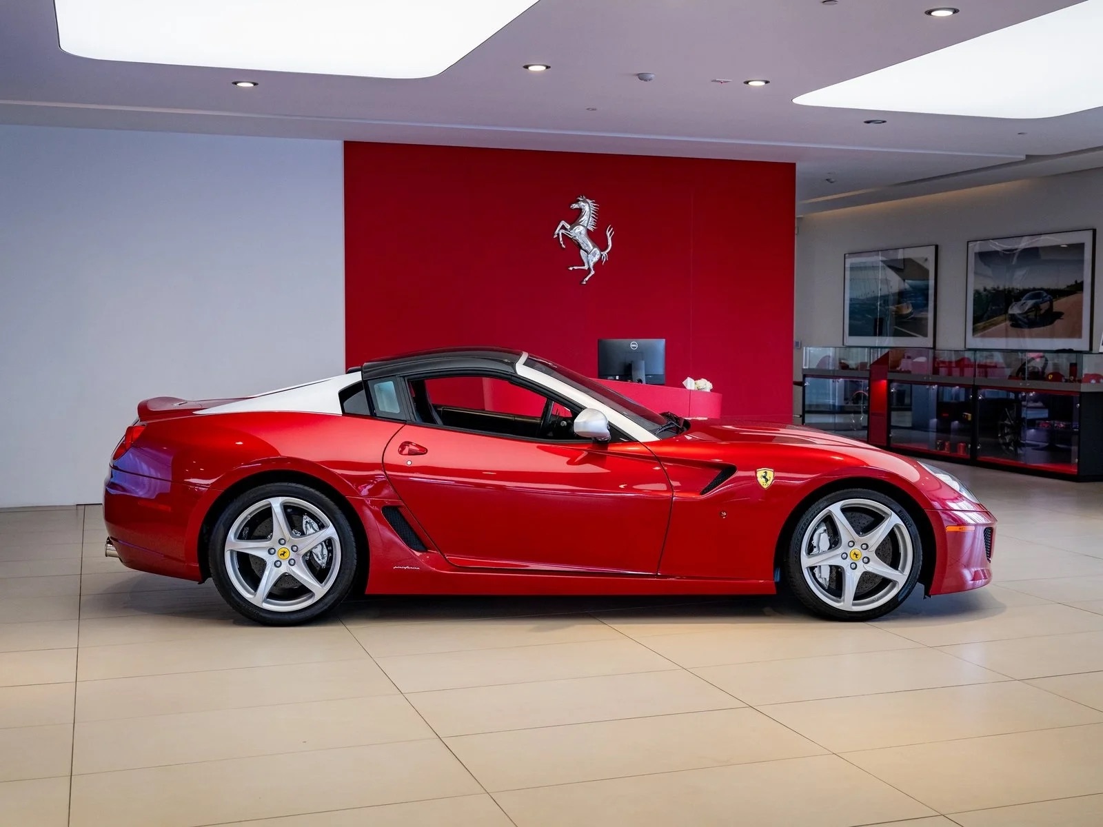2011 Ferrari 599 SA Aperta, 9/20