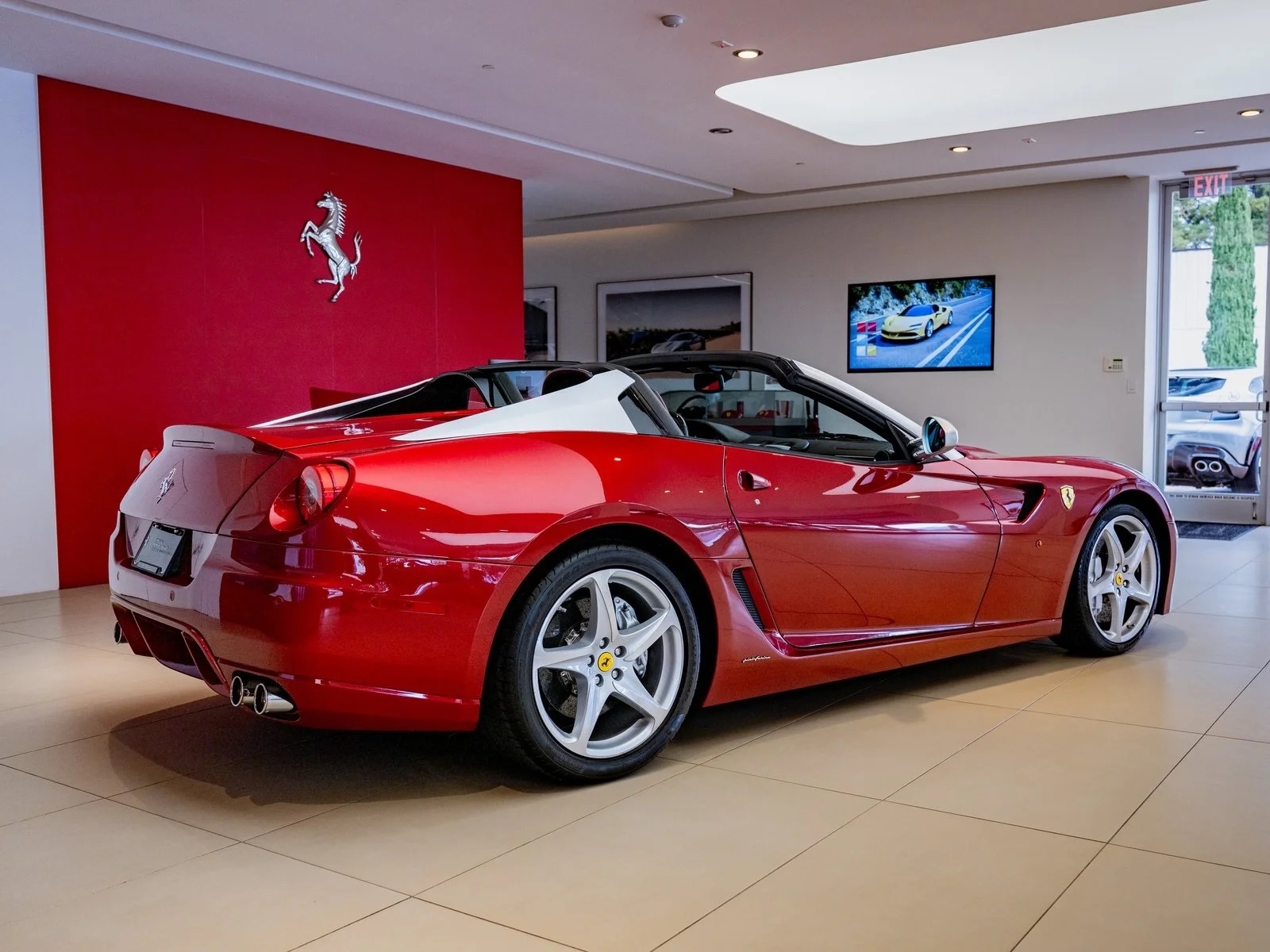 2011 Ferrari 599 SA Aperta, 18/20