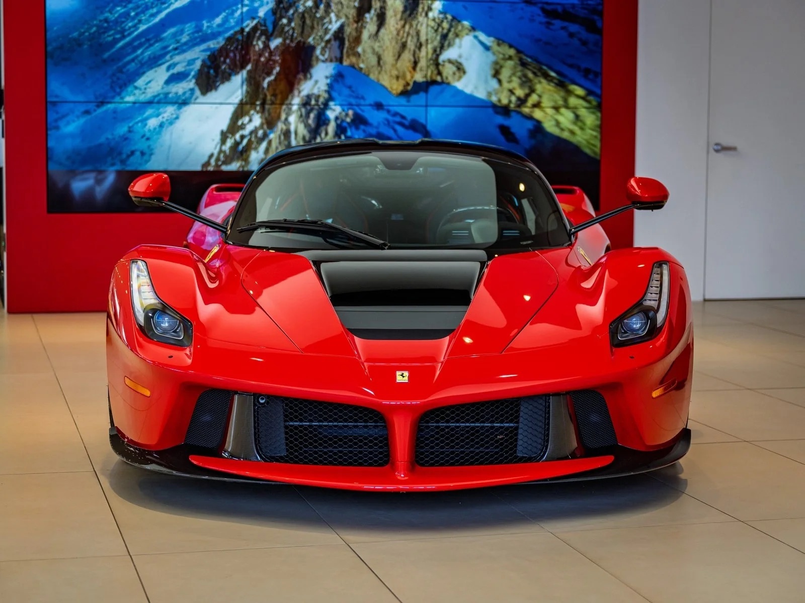 2015 Ferrari LaFerrari, 19/20