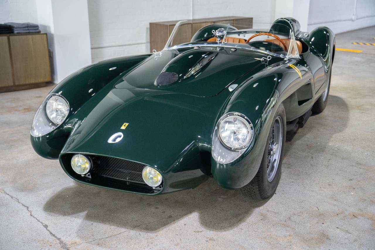 1958 Ferrari 250 Testa Rossa Revival, 3/20