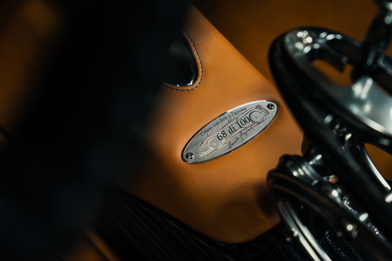 2017 Pagani Huayra Roadster, 17/35