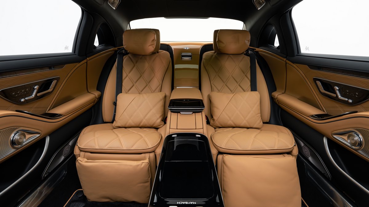 2023 Mercedes-Maybach S680 Virgil Abloh, 10/20