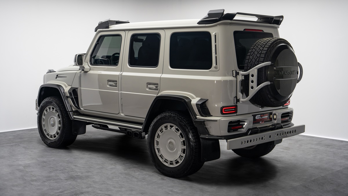 2023 Mansory G-Class Gronos 4x4², 3/19