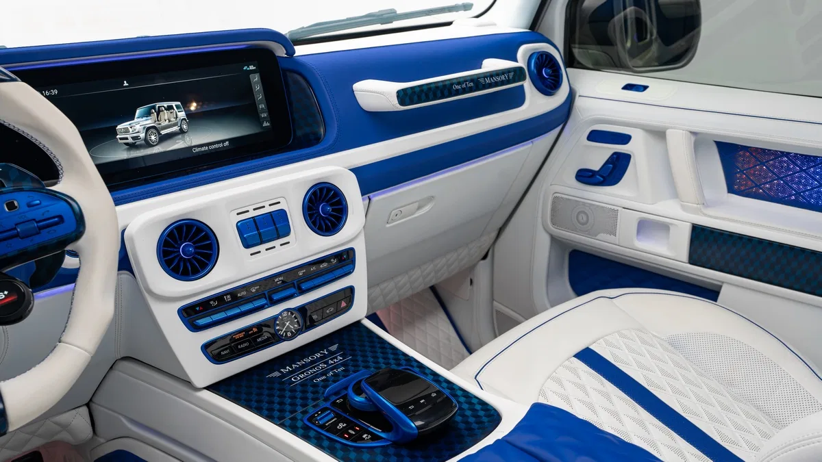 2023 Mansory G-Class Gronos 4x4² interior