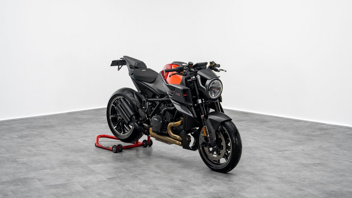 2022 BRABUS 1300 R