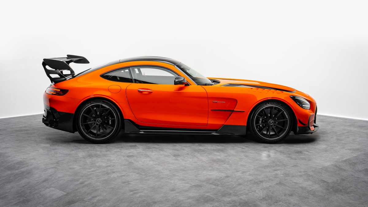 2021 Mercedes-Benz AMG GT Black Series, 2/19