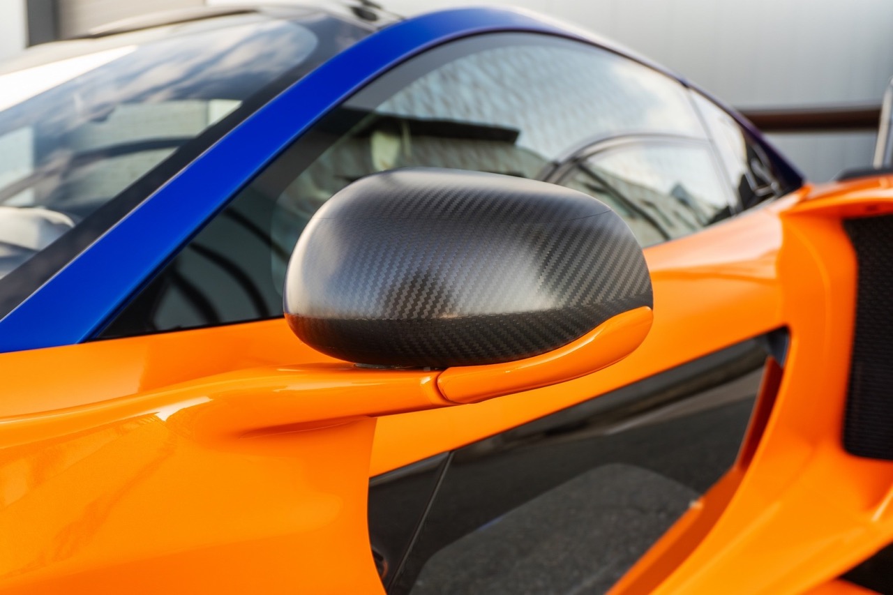 2021 McLaren Senna, 19/20