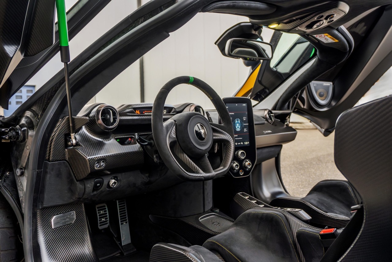 2019 McLaren Senna, 2/18