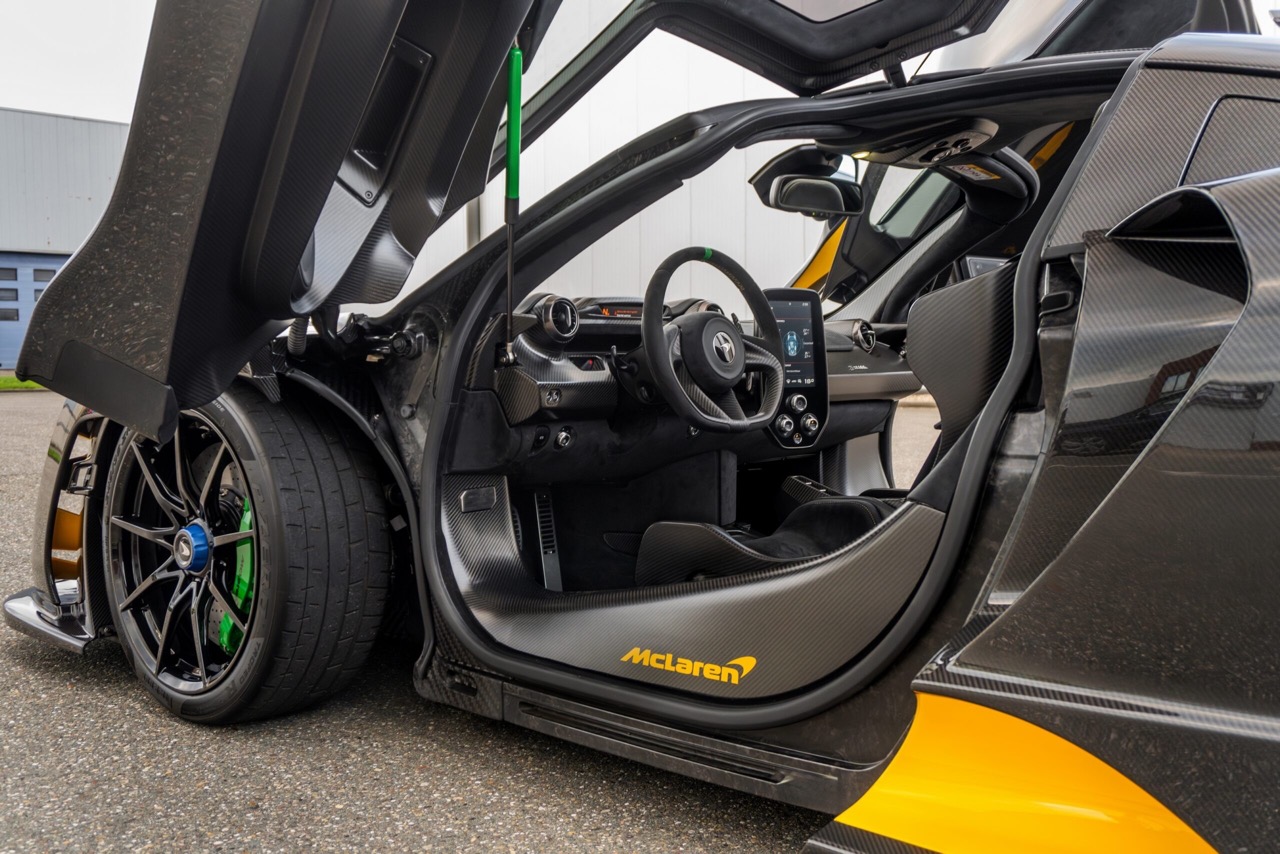 2019 McLaren Senna, 3/18