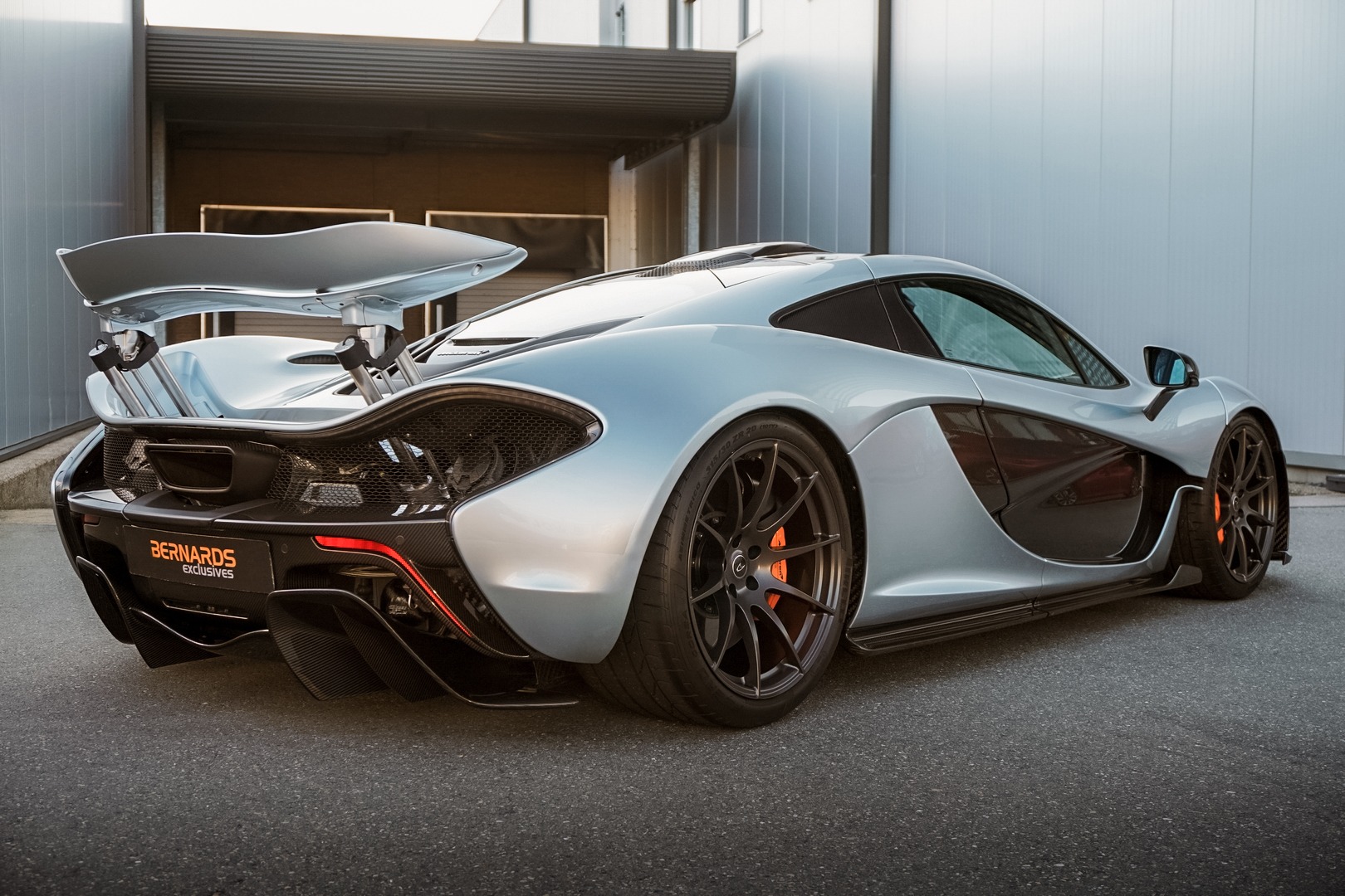 2014 McLaren P1 MSO, 4/18