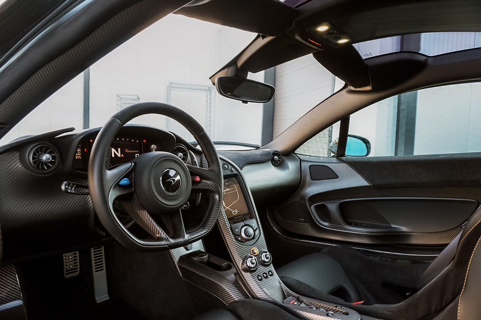 2014 McLaren P1 MSO, 8/18