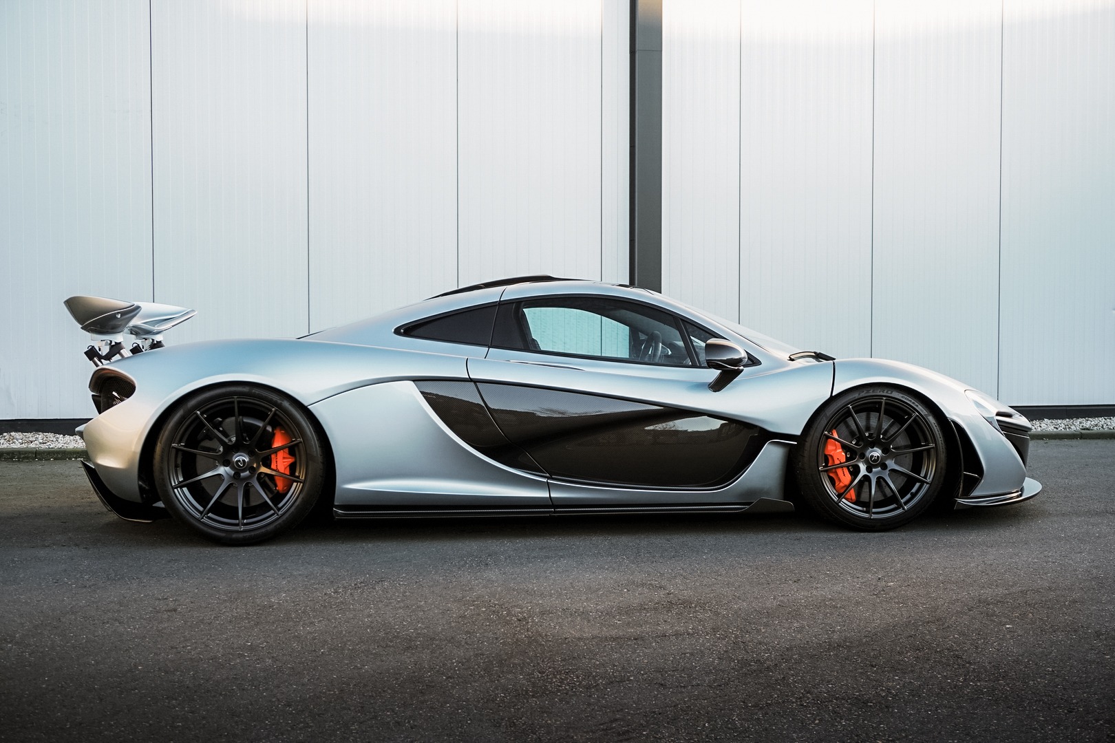 2014 McLaren P1 MSO, 16/18