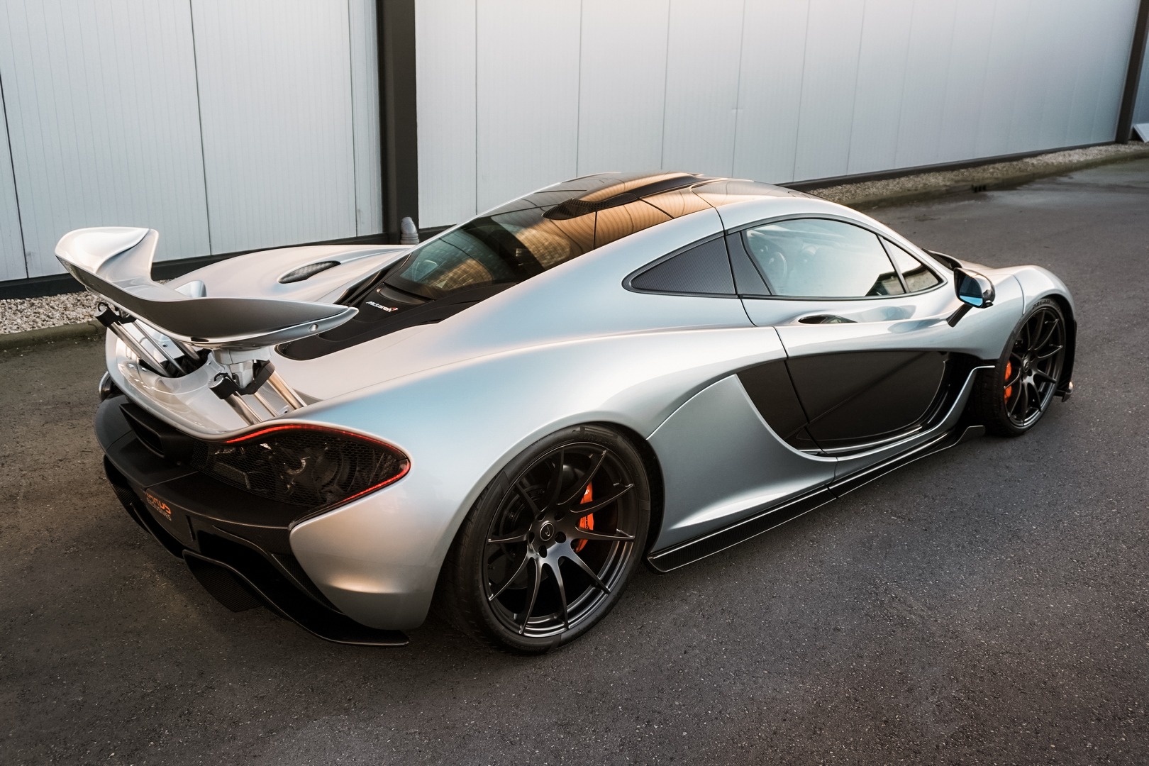 2014 McLaren P1 MSO, 17/18