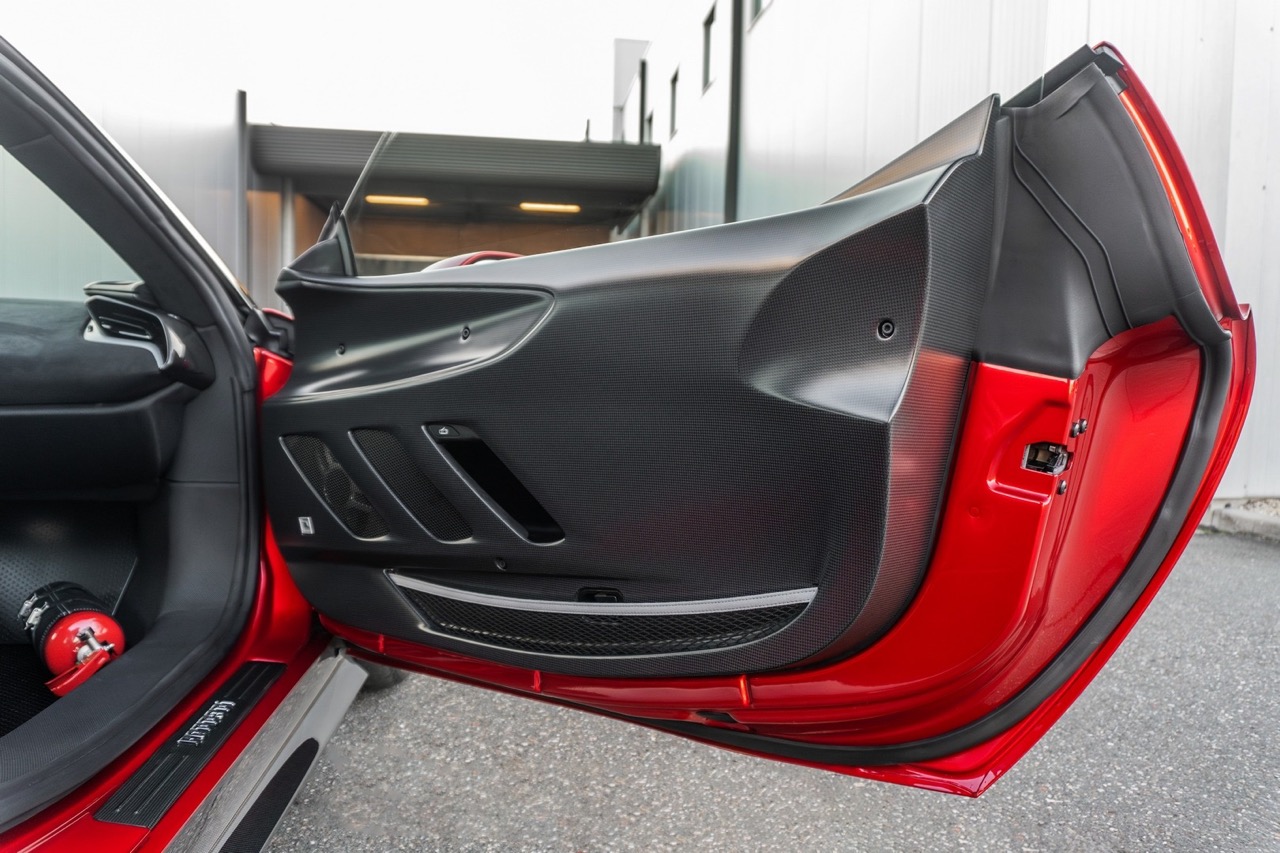 2024 Ferrari SF90 XX Stradale, 16/20