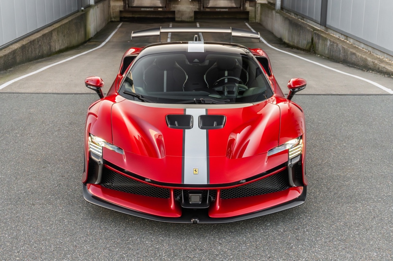 2024 Ferrari SF90 XX Stradale, 20/20