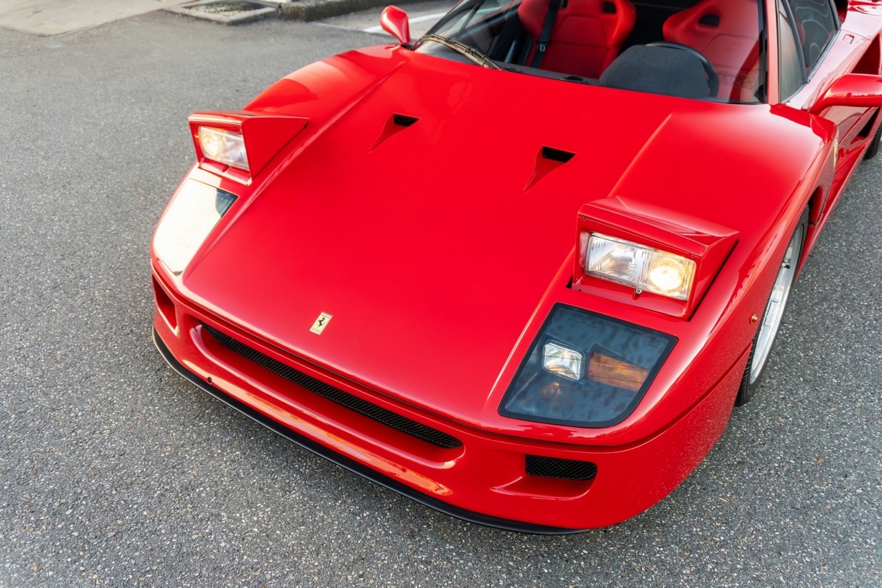 1990 Ferrari F40, 3/20
