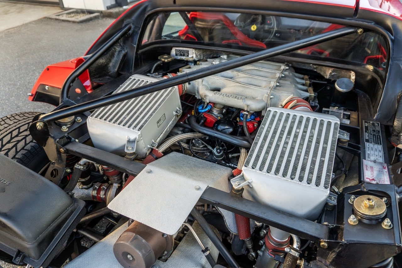 1990 Ferrari F40, 16/20