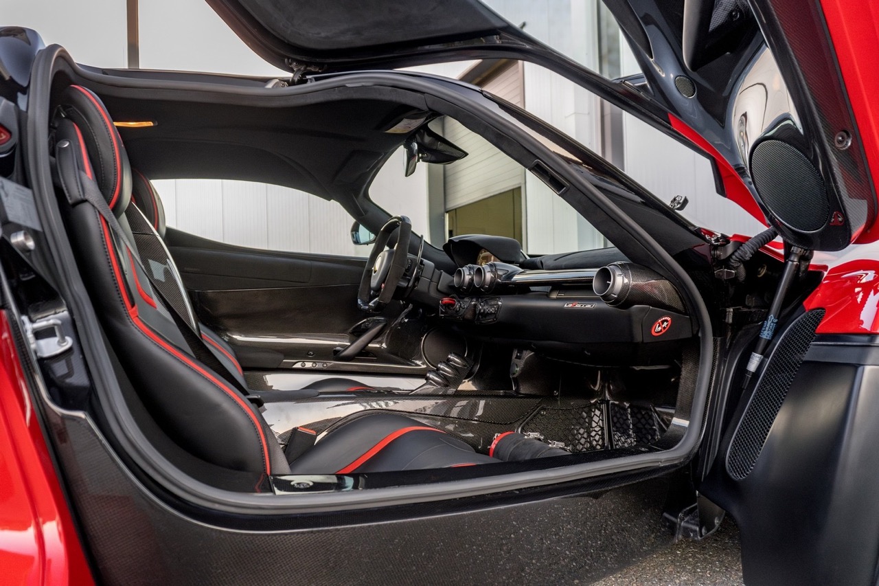 2014 Ferrari LaFerrari, 4/40