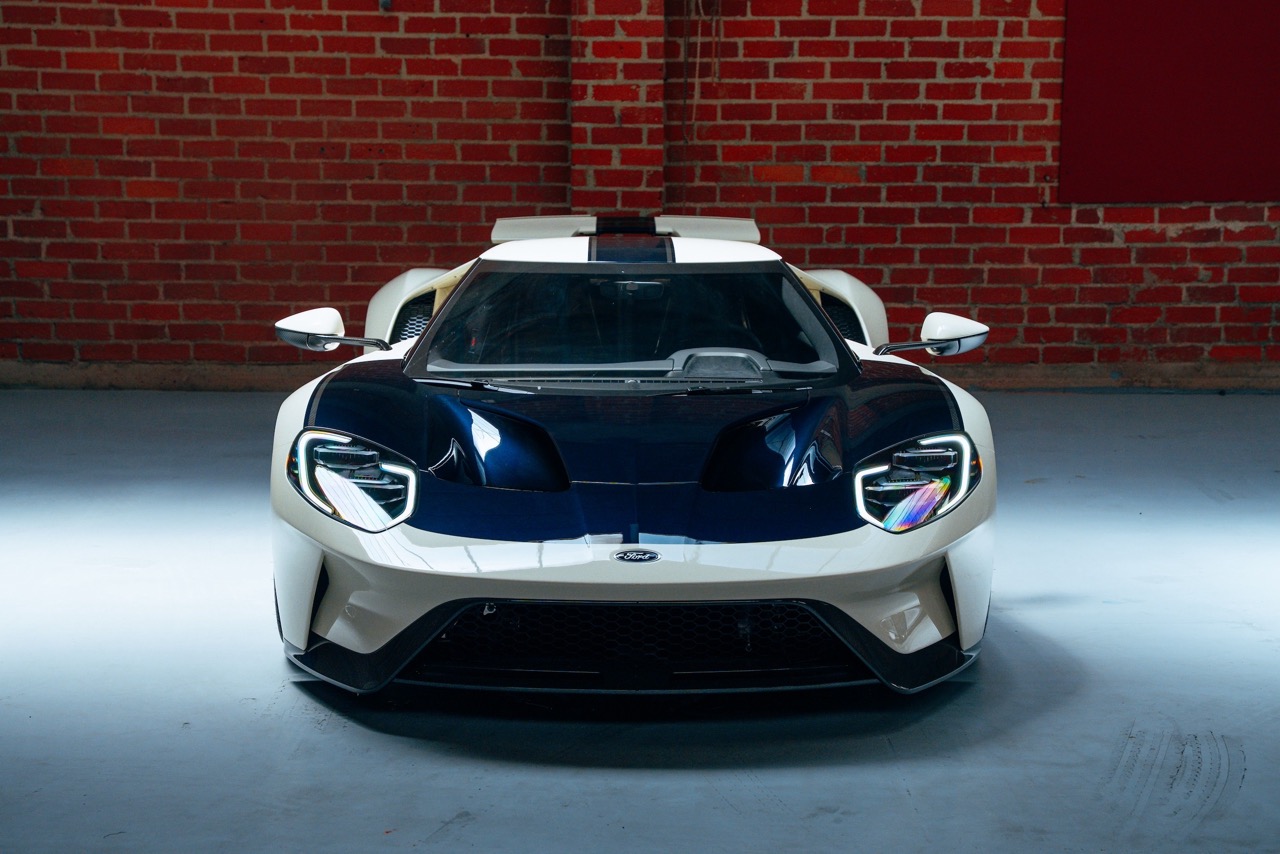 2022 Ford GT Heritage Edition, 2/14